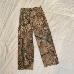 Realtree Cargo Youth Pants in Camouflage